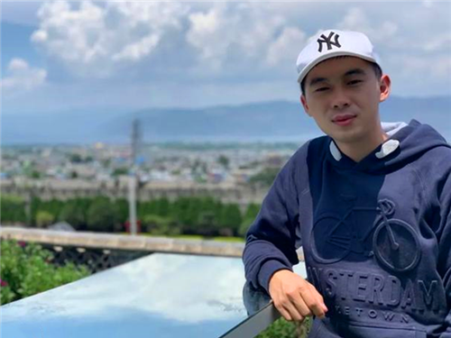 三年讀完小學,復讀才考上三本,華為天才少年張霽經歷了什麼? 三年讀完小學,復讀才考上三本,華為天才少年張霽經歷了什麼?