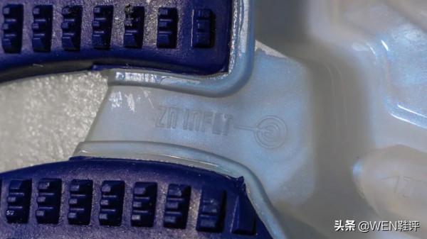 LBJ19開箱：單隻重量超一斤卻有老NIKE的味道