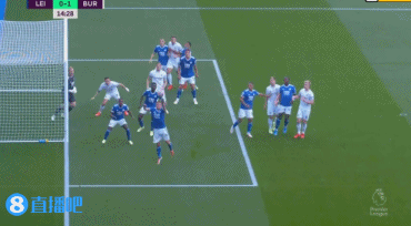 16&sol;17賽季以來，瓦爾迪是英超單場自擺烏龍並梅開二度的第二人