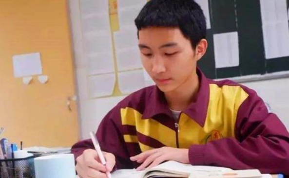高考狀元作息表走紅，高效的時間管理很重要，值得家長學生借鑑
