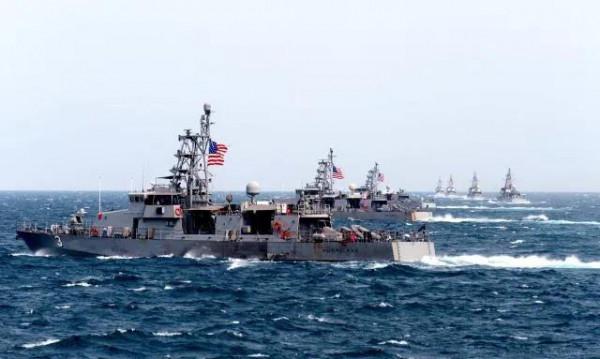 美國海軍截獲大型武器走私船,最小戰艦部署海灣,對抗伊朗高速艇 美國海軍截獲大型武器走私船,最小戰艦部署海灣,對抗伊朗高速艇