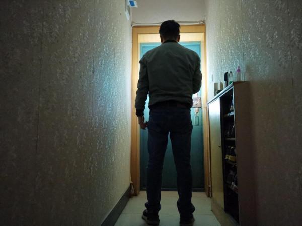 照亮黑漆漆的小巷,OLIGHT傲雷i1R2 Pro可充電小手電便攜又實用 照亮黑漆漆的小巷,OLIGHT傲雷i1R2 Pro可充電小手電便攜又實用