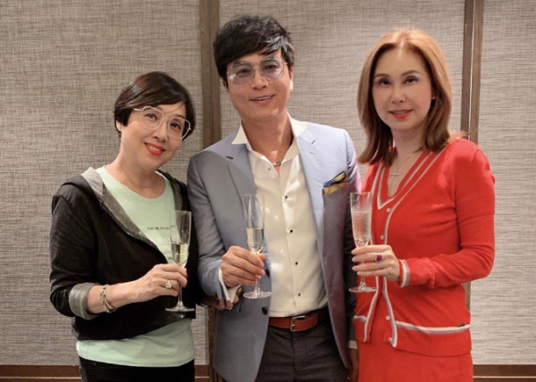 憑藉《勝者為王》一炮而紅，如今60歲的陳庭威，沒人認得出？