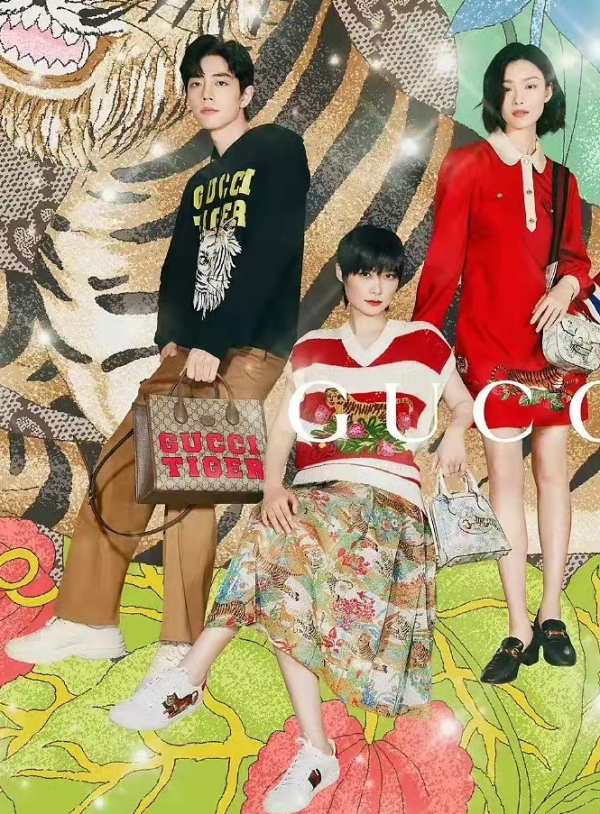 Gucci曬虎年全家福！倪妮穿中國紅站C位不愧是長公主，鹿晗超帥氣