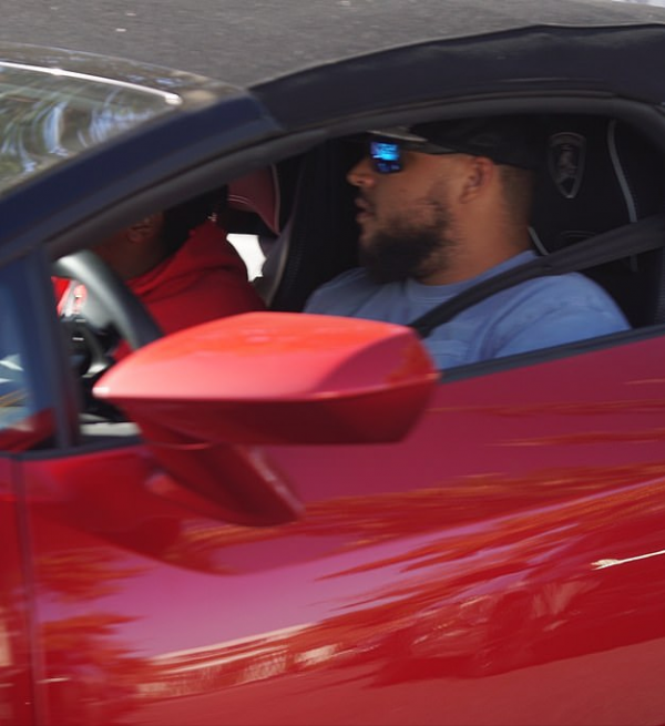 阿湯哥26歲大兒子出街!身材魁梧撞臉小李子,和老爸一樣發福嚴重 阿湯哥26歲大兒子出街!身材魁梧撞臉小李子,和老爸一樣發福嚴重