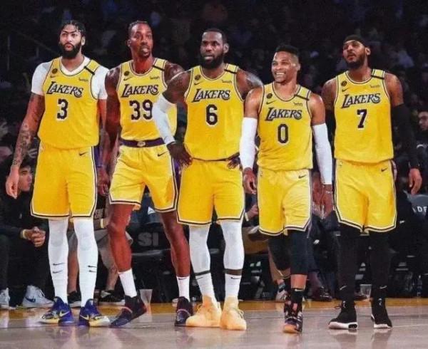 3次4F的豪門紫金軍團湖人隊