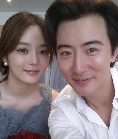 同樣是遠嫁中國的兩位韓星:蔡琳和秋炫瓷婚後為何天差地別呢? 同樣是遠嫁中國的兩位韓星:蔡琳和秋炫瓷婚後為何天差地別呢?