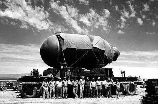 原子彈是誰研究出來的 原子彈是誰研究出來的