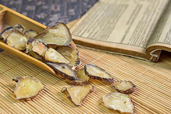 李冰冰自爆身體出問題，長期失眠怕冷！中醫：可能“寒溼”引起