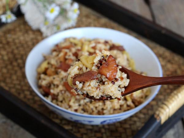 熬豬油,不要只加鹽,多加2樣牢記3點,豬油又香又白,久放不壞 熬豬油,不要只加鹽,多加2樣牢記3點,豬油又香又白,久放不壞