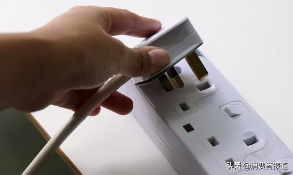 35款插座比較試驗:公牛、歐普照明、飛雕、拳王等表現較好 35款插座比較試驗:公牛、歐普照明、飛雕、拳王等表現較好