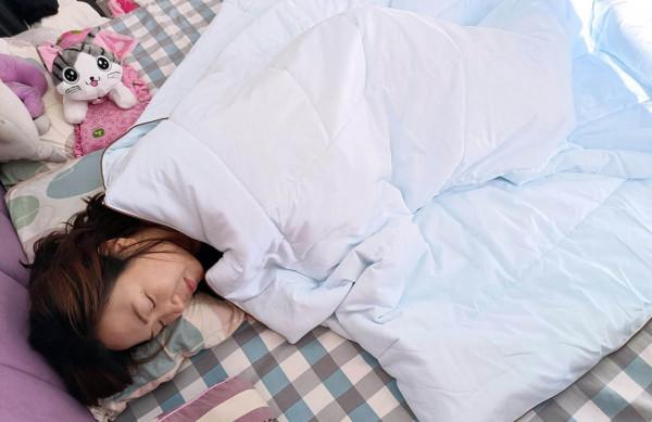 又薄又溫暖,愉悅之家的氣凝膠被子做到了 又薄又溫暖,愉悅之家的氣凝膠被子做到了