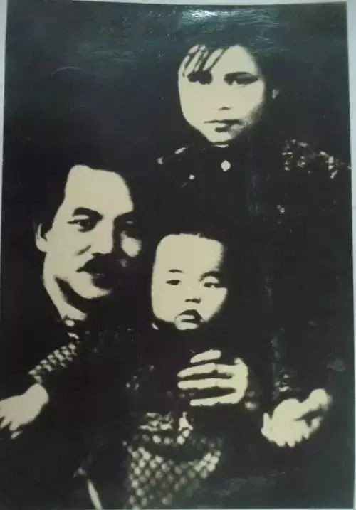 中央委員鄧中夏:與妻子至死不相認,慷慨發聲後,39歲血灑雨花臺 中央委員鄧中夏:與妻子至死不相認,慷慨發聲後,39歲血灑雨花臺