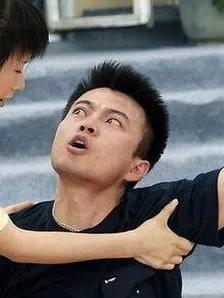 “渣男”羅永澤,變身韓家四弟韓愛松,《我和我的三個姐姐》熱播 “渣男”羅永澤,變身韓家四弟韓愛松,《我和我的三個姐姐》熱播