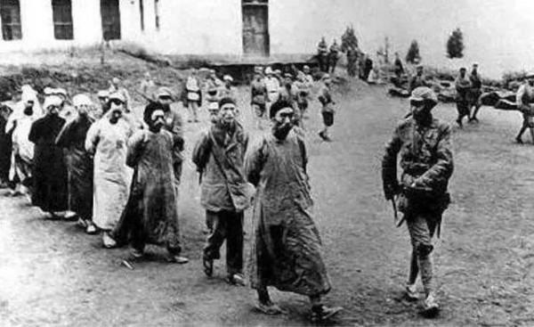 智捕戴笠貼身警衛：巧用蛛絲馬跡，千里之外鎖定瀋陽一家雜貨鋪