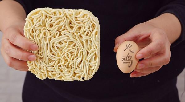 天氣寒冷，碰到這麵條，我絕不手軟，吃一碗渾身暖烘烘
