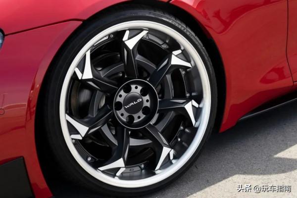 豐田SUPRA國內加價10萬，車主改裝寬體套件，神似法拉利F1戰車