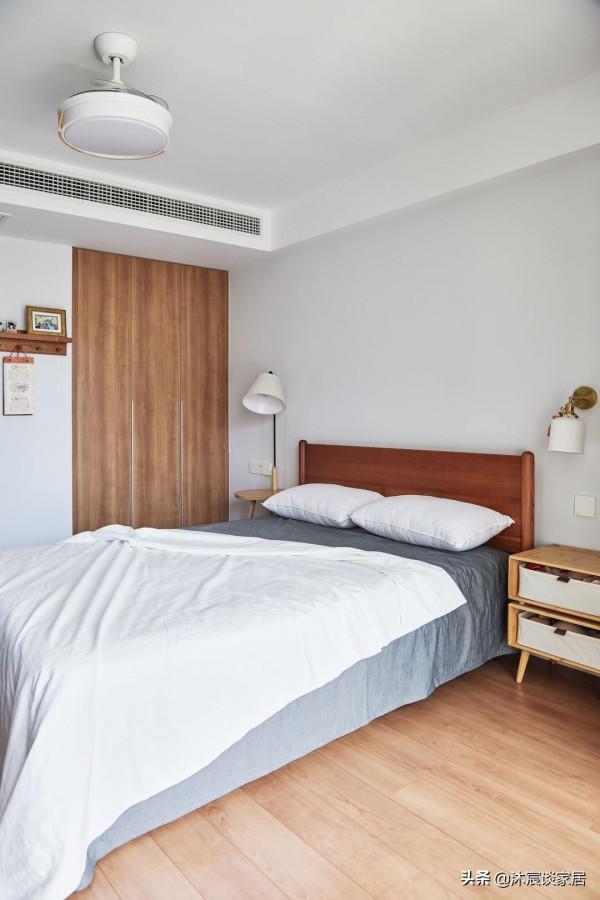 44歲的阿姨，與母親同住，兩人把家佈置得溫馨美好，適合居家養老