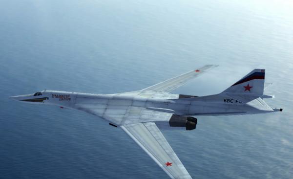 全球最大現役轟炸機,重達275噸,效能遠超B-2,美國至今忌憚不已 全球最大現役轟炸機,重達275噸,效能遠超B-2,美國至今忌憚不已