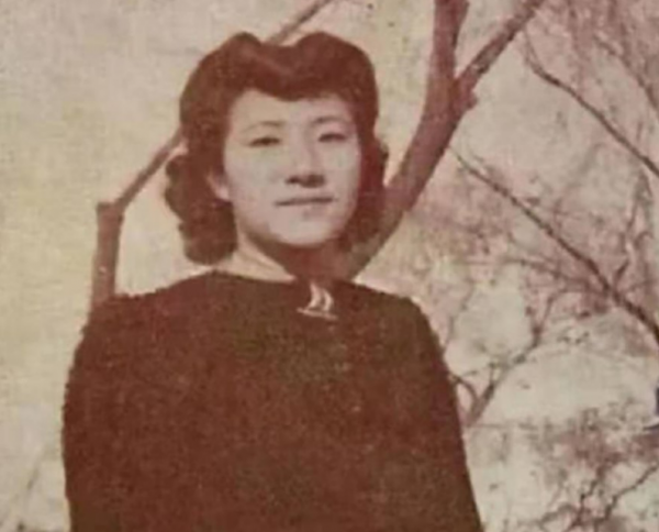 三個女人一臺戲！張愛玲蘇青冰心三位民國才女之間的“閨蜜仇”