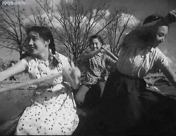 老電影（0536）《向陽花開》天馬電影製片廠（1960）電影劇照欣賞