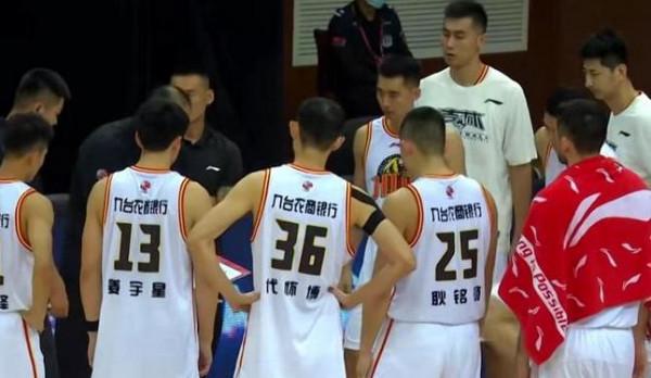 季前賽遭遇連敗！CBA全華班的衛冕冠軍廣東並沒想象中那麼大優勢