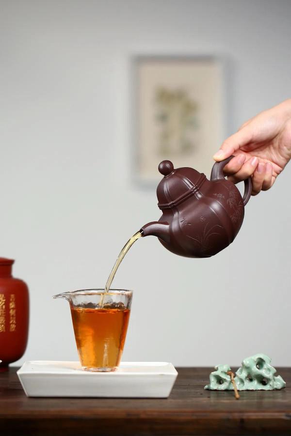 《六方掇球》——家藏紫砂石紅料500cc蔣錫坤