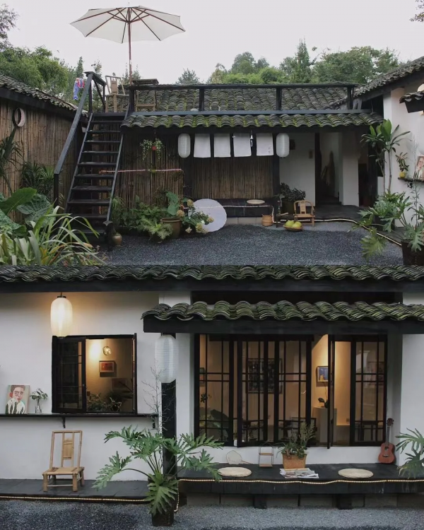 90後小哥繼承鄉下500㎡雜物間:花60天改造成治癒庭院,0宣傳走紅 90後小哥繼承鄉下500㎡雜物間:花60天改造成治癒庭院,0宣傳走紅