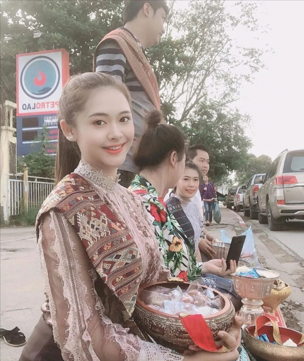 寮國今日出夏,沒有花燈的出夏節,最美的圖全都在這裡啦 寮國今日出夏,沒有花燈的出夏節,最美的圖全都在這裡啦