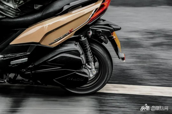 高顏帶感又好用——光陽Racing X150測評 高顏帶感又好用——光陽Racing X150測評