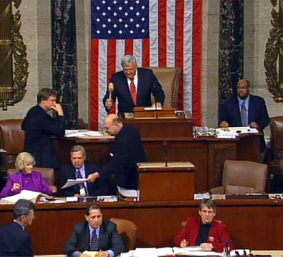 女植物人被餓13天后死亡,驚動美國總統,植物人生死該由誰決定? 女植物人被餓13天后死亡,驚動美國總統,植物人生死該由誰決定?