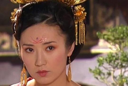 《至尊紅顏》開播18年,用如今的審美,5位美人誰最好看? 《至尊紅顏》開播18年,用如今的審美,5位美人誰最好看?