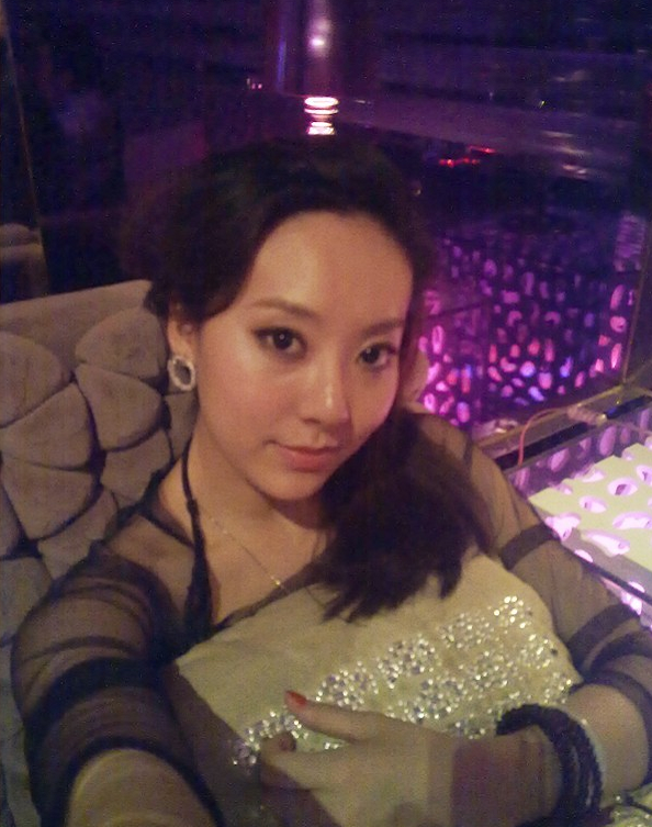 劉德華、星爺、宋丹丹齊上陣，捧不紅她一個人，經紀人就差跪下了