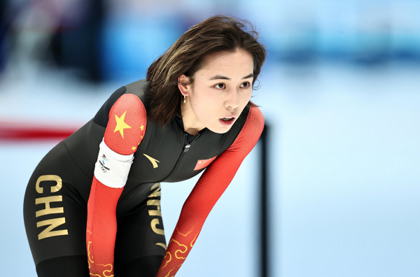 女子速度滑冰1500米中國隊韓梅第11名 荷蘭老將維斯特再勝日將奪冠