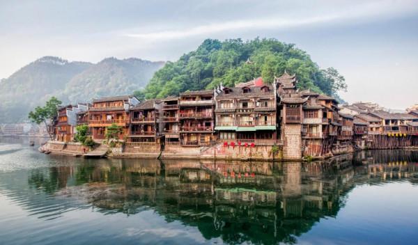 湖南的“超大”古鎮火了，佔地面積達20萬畝，景色絕美快來打卡