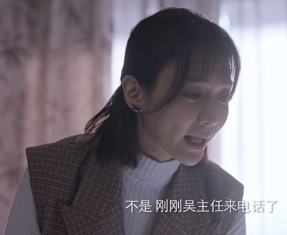 《突圍》成演技“照妖鏡”:戲骨演技驚豔四座,年輕演員讓人齣戲 《突圍》成演技“照妖鏡”:戲骨演技驚豔四座,年輕演員讓人齣戲