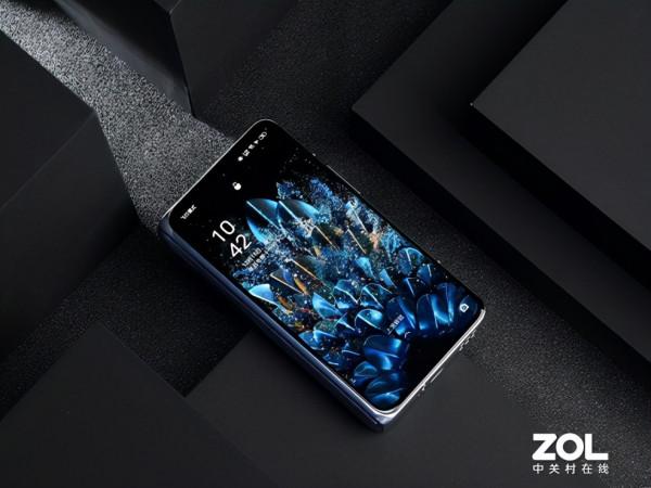 代號";孔雀";驚豔開屏,OPPO Find N摺疊屏手機圖賞 代號";孔雀";驚豔開屏,OPPO Find N摺疊屏手機圖賞