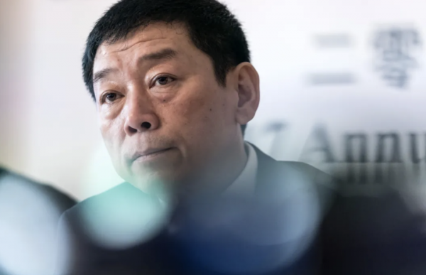 王鳳英功成身退