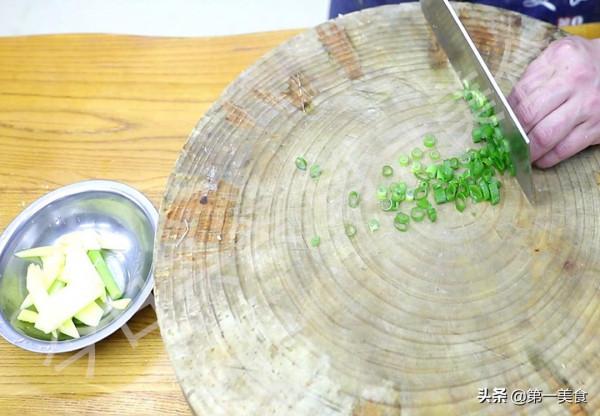 下班到家吃什麼？3種熱湯麵做法，比叫外賣強多了，驅寒又暖身