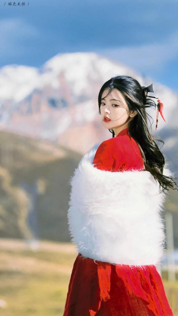 楊超越神明少女