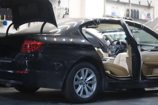 怪獸修車：翻新一輛13年的二手寶馬5系，耗時25天完美復活它