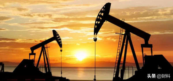 中國一邊進口石油，一邊出口成品油，賣的價格還便宜，為什麼？