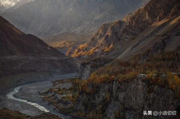 70多年前還在進貢，我國最後的藩屬國，今稱無條件永遠支援中國