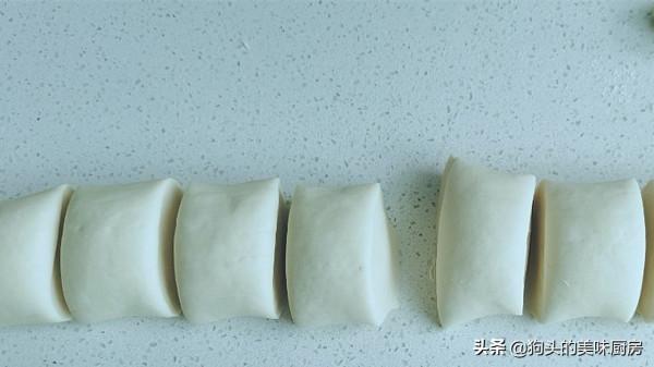 三天不吃就饞,這道素包子皮軟餡香,調料做法毫無保留,喜歡收藏 三天不吃就饞,這道素包子皮軟餡香,調料做法毫無保留,喜歡收藏