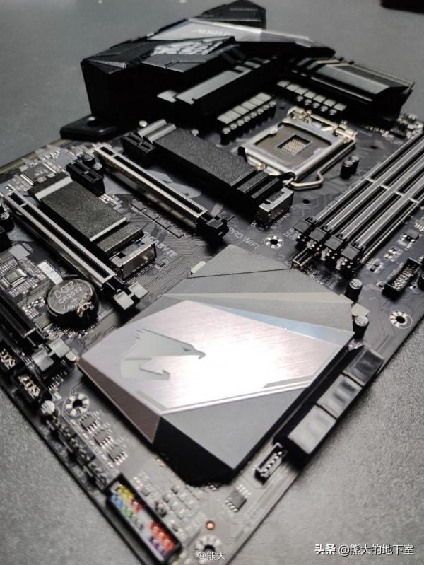 技嘉Z390Aorus Pro wif 技嘉Z390Aorus Pro wif