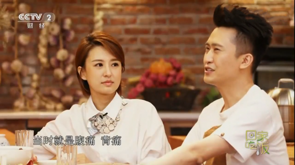 央視主持楊帆：暗戀張蕾8年，娶青梅竹馬妻子，女兒成漏風小棉襖