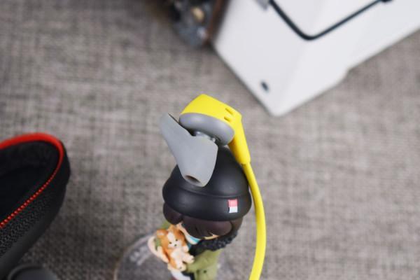 移動端小伴侶,極度未知HyperX雲雀入耳式耳機開箱試玩 移動端小伴侶,極度未知HyperX雲雀入耳式耳機開箱試玩