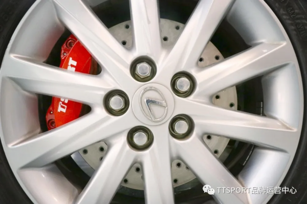 凌志CT200h升級新款TTSPORT5420剎車套裝