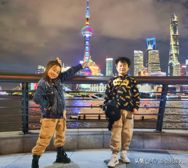 娛樂圈的袖珍人,身高最矮1.15米,他們做網紅、當總裁、年入百萬 娛樂圈的袖珍人,身高最矮1.15米,他們做網紅、當總裁、年入百萬