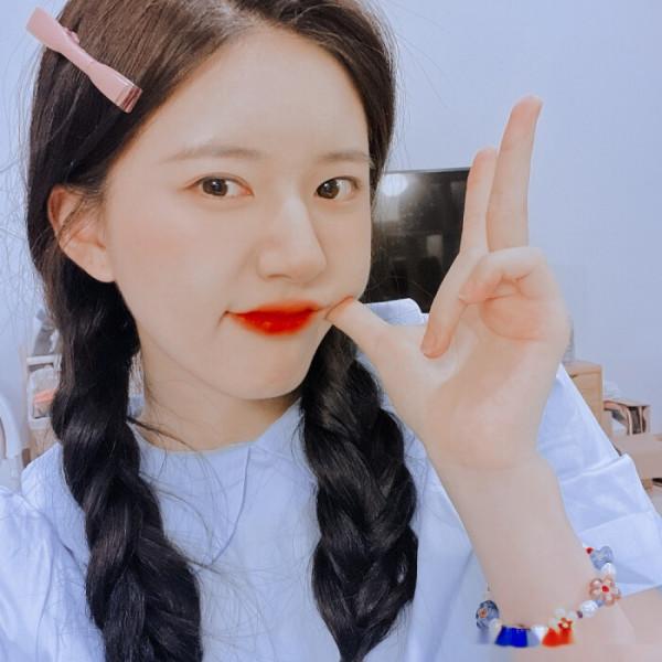 雙馬尾造型：楊冪 楊穎 劉亦菲 唐嫣 李沁 楊紫 白鹿 熱巴 娜扎 楊超越